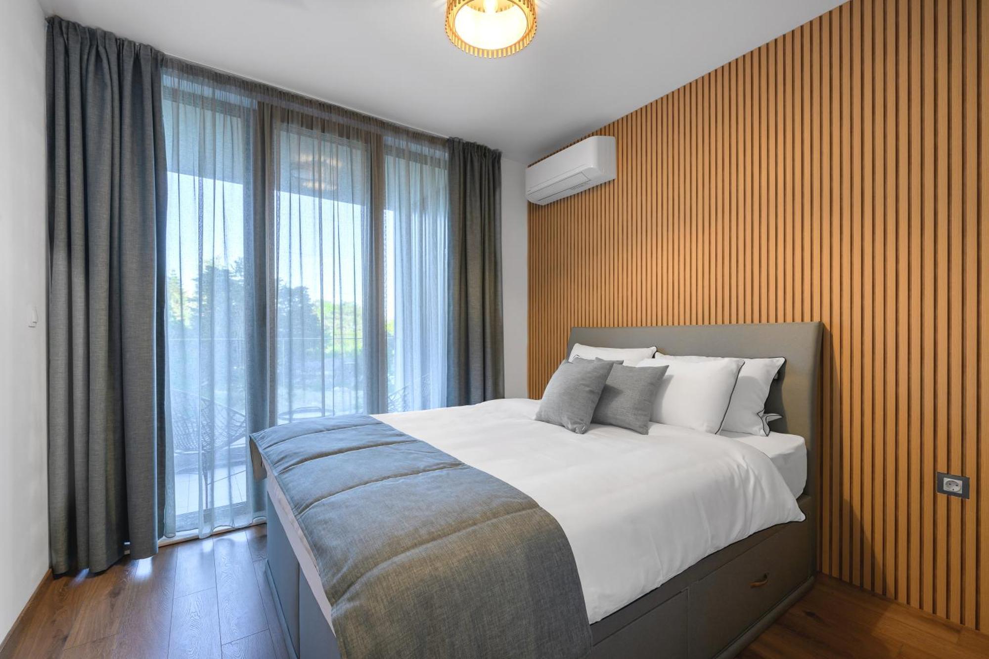 Boho Sea View One-Bedroom Pool & Spa Apartment Saints Constantine and Helena Bagian luar foto